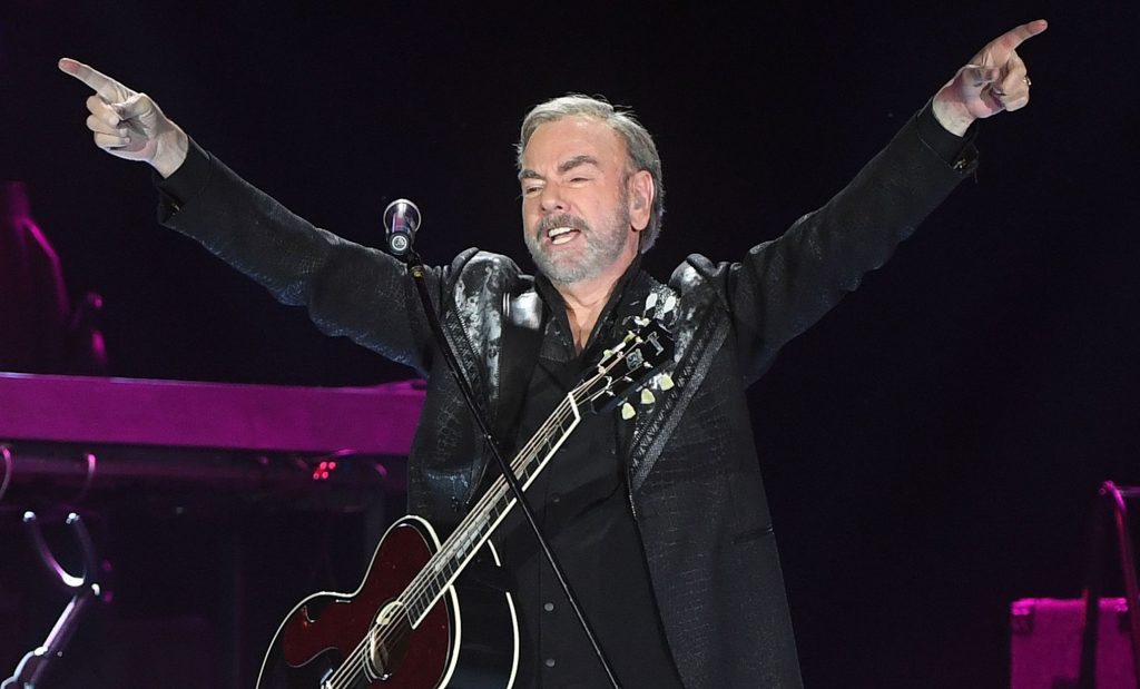 Neil-Diamond-1_-Lewis