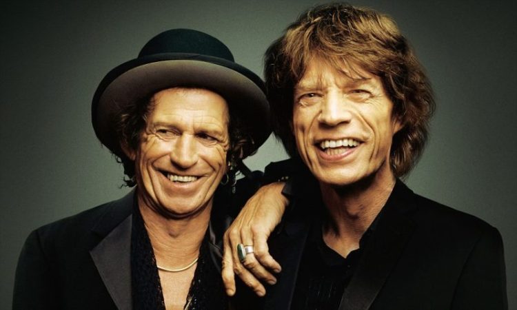 Keith Richards utiliza un cenicero con aspiradora para no molestar a Mick -  Radio Aspen