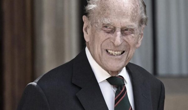 Fallece a los 99 años príncipe Felipe, esposo de Isabel II