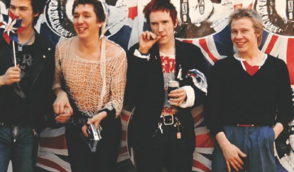 Sex Pistols: Se cumplen 45 años del caótico show en la prisión de Chelmsford