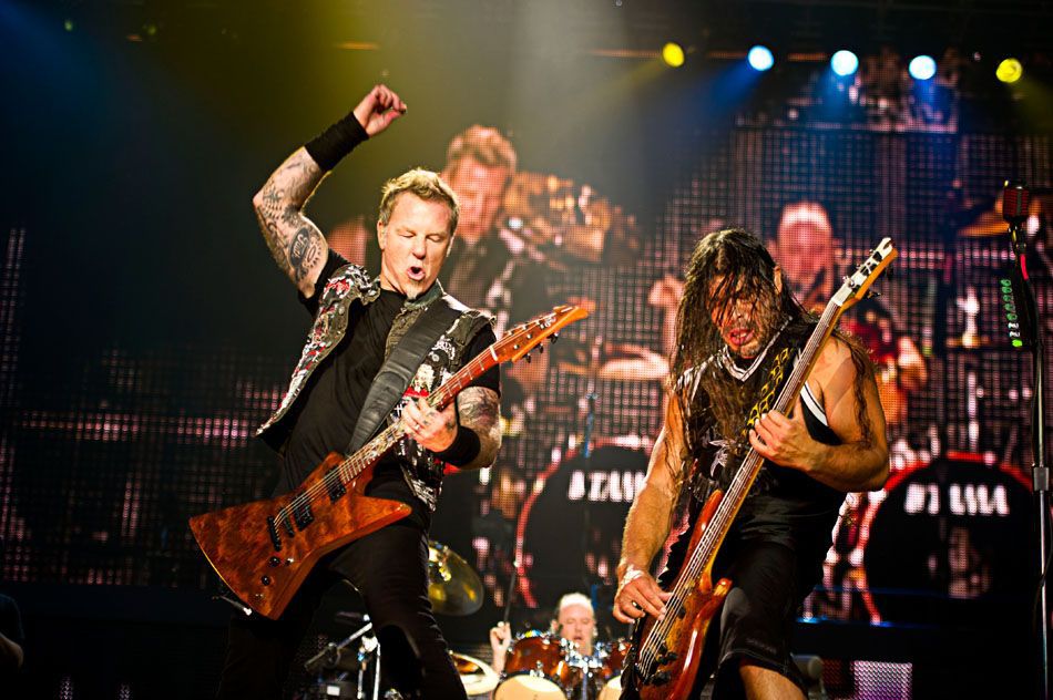 Una mujer dio a luz en pleno concierto de Metallica: “Nació mientras sonaba ‘Enter Sandman’”