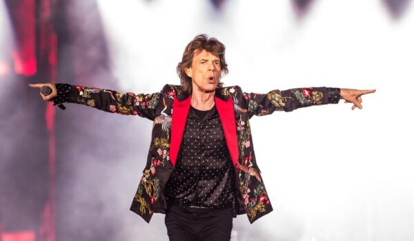 Mick Jagger se contagia de COVID: The Rolling Stones se ven obligados a posponer su show