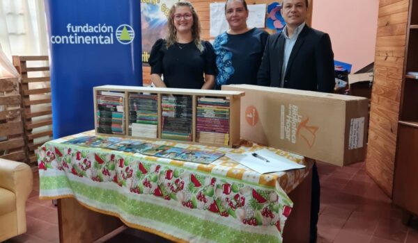 Fundación Continental dona bibliotecas para impulsar la lectura en instituciones educativas