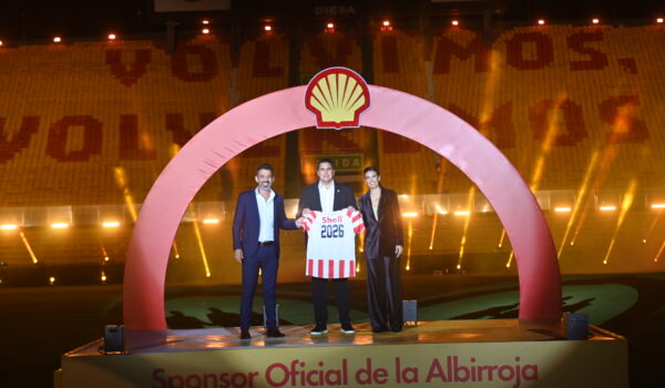 Shell es la energía que impulsa a la Albirroja y a todo el fútbol paraguayo