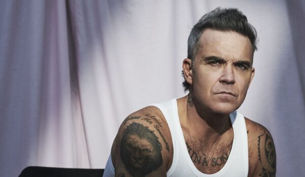Robbie Williams es demandado por la canción “Angels”