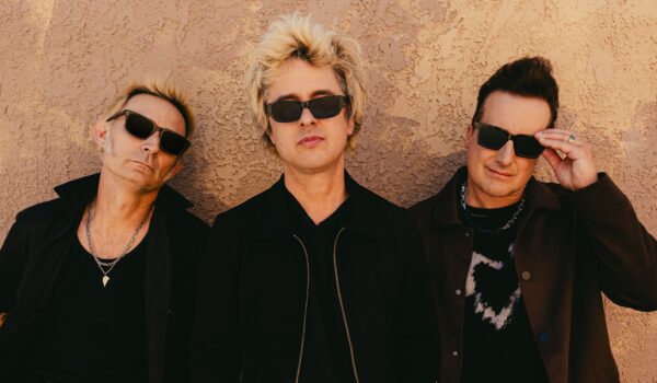 Municipalidad de Asunción estudia declarar a Green Day “visitante ilustre”
