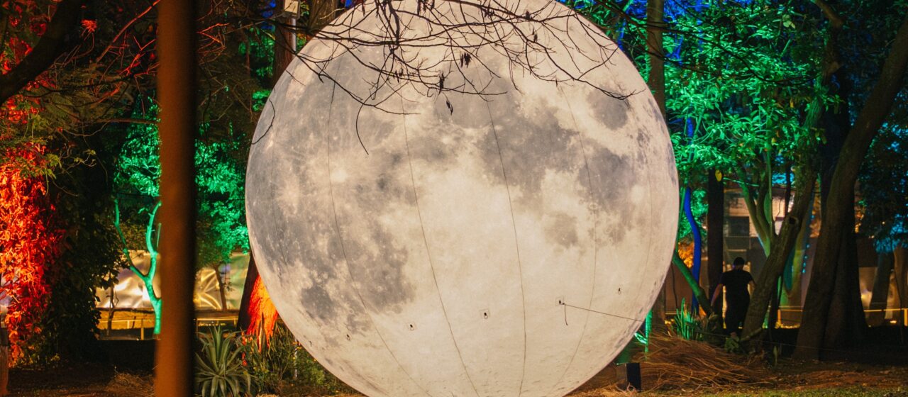 Aura Lumina extiende su temporada y transforma las noches de Asunción