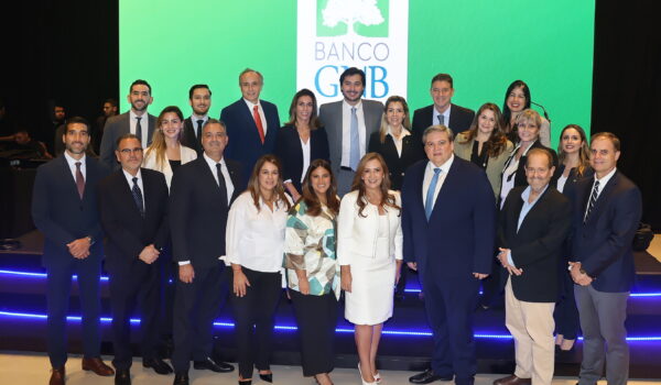 Banco GNB reunió a referentes empresariales y anunció a Lilian Villalba como nueva Gerente General